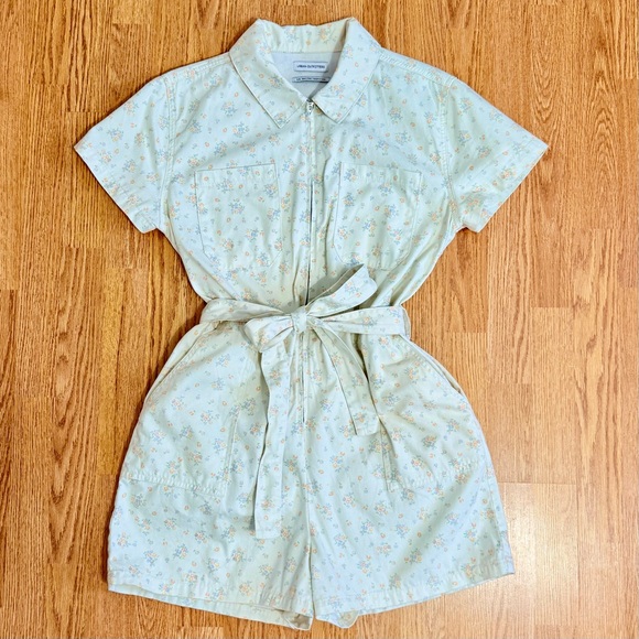 Urban Outfitters Nuuly Rosetta Floral Romper utility shorts zip tie sash large - Picture 3 of 17